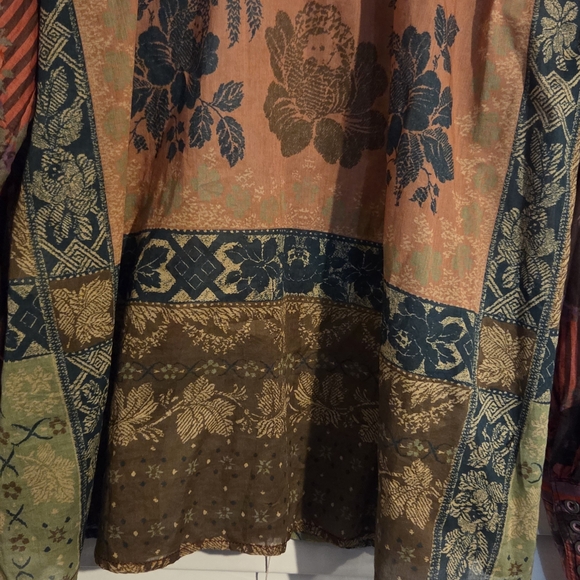 We The Free Womens Flower Patch Cotton Button Front Top EUC size M - Picture 9 of 12